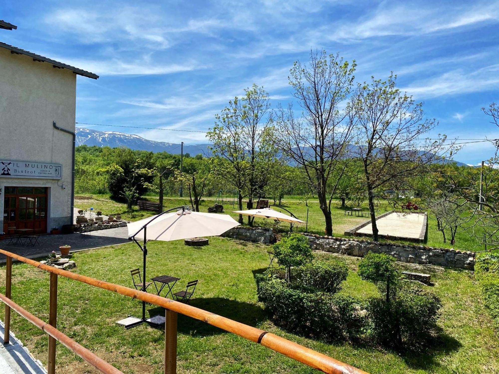 Bed&Breakfast La Ginestra Abbateggio Exterior photo